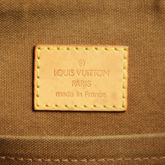 Louis Vuitton in monogram canvas and natural leather - Detail D4