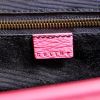 Bolso de mano Celine Vintage en cuero rosa - Detail D4 thumbnail