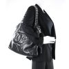 Chanel Shopping in black leather and black tweed - Detail D1 thumbnail
