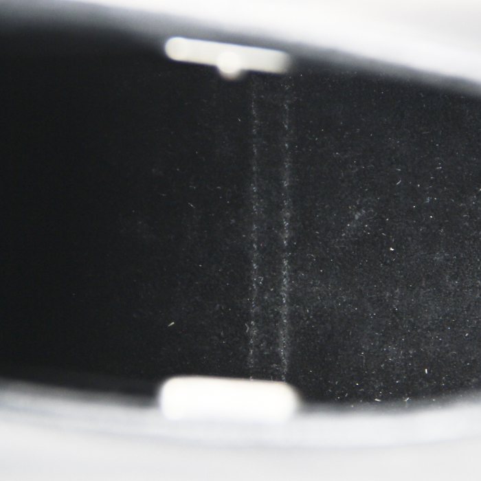  Gucci Bamboo in black leather and red handle - Detail D2