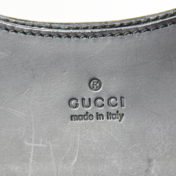 Gucci Bamboo en cuir noir et poignée rouge  - Detail D5