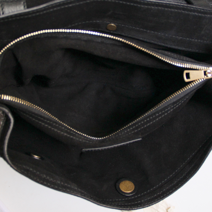 Yves Saint-Laurent Muse Two medium model in black patent leather and foal - Detail D3