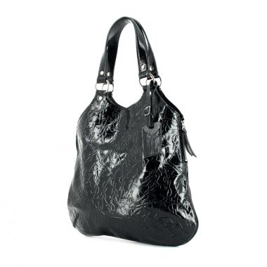 Yves Saint Laurent Tribute in black patent leather