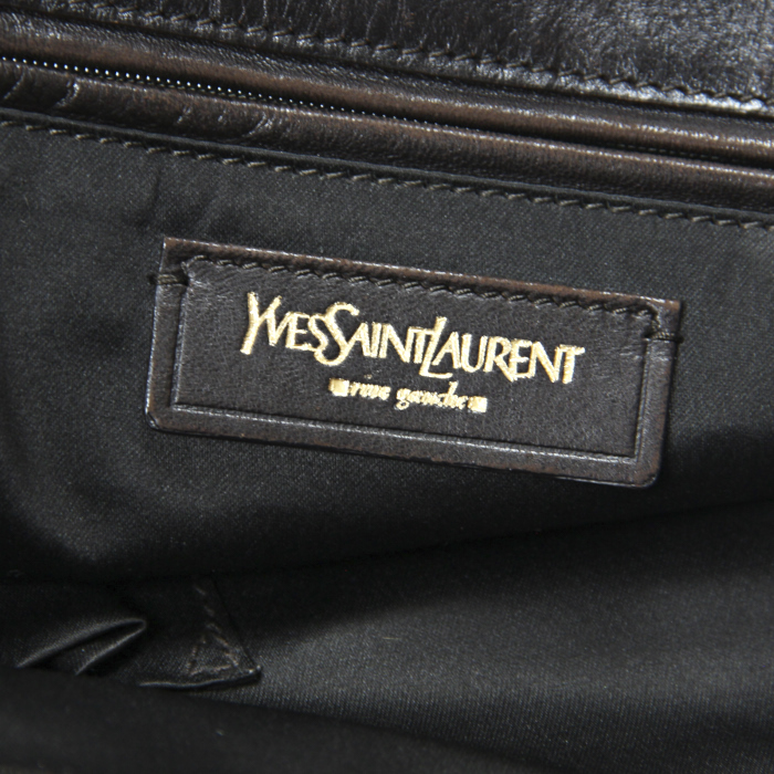 Yves Saint Laurent Tribute small model in brown leather - Detail D3