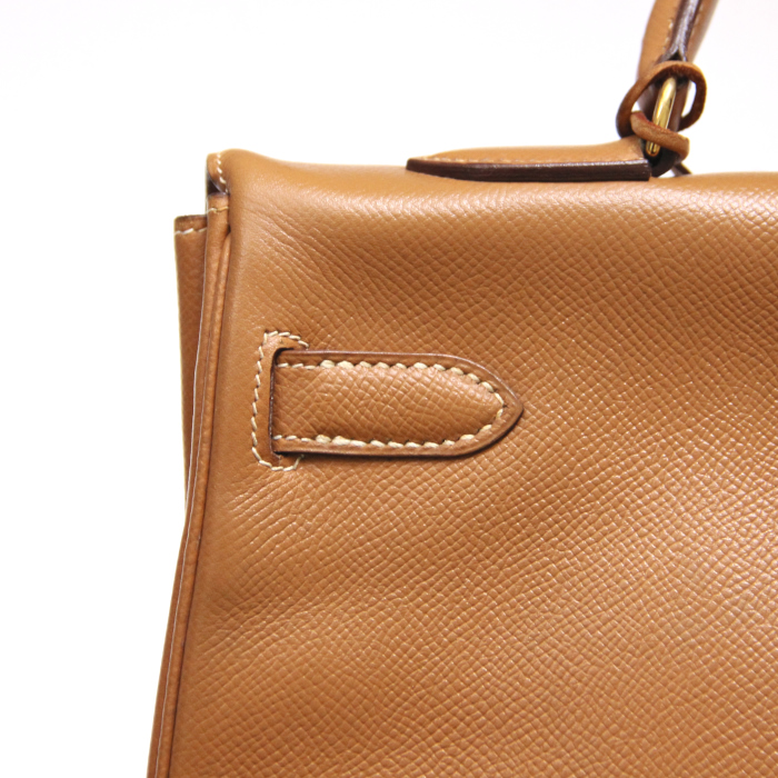 Hermès Kelly 35 cm in gold leather - Detail D5