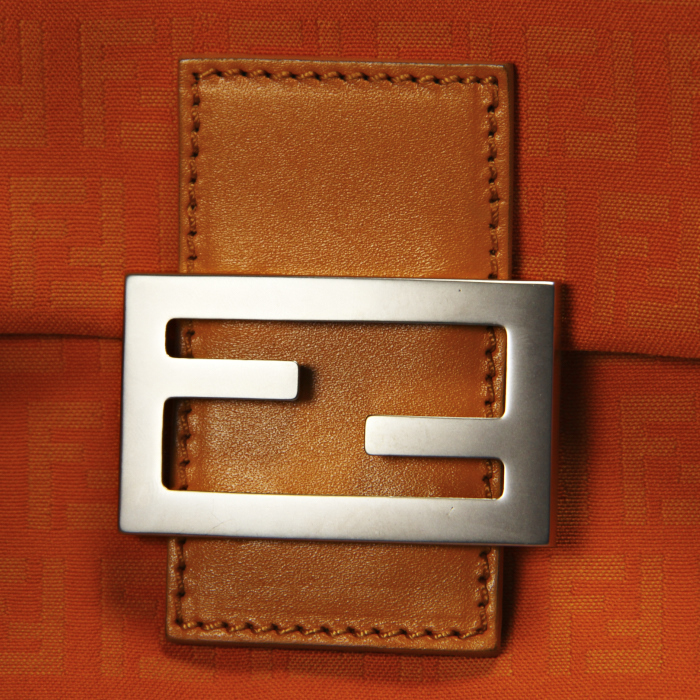 Fendi Big Mama in monogram orange canvas - Detail D4