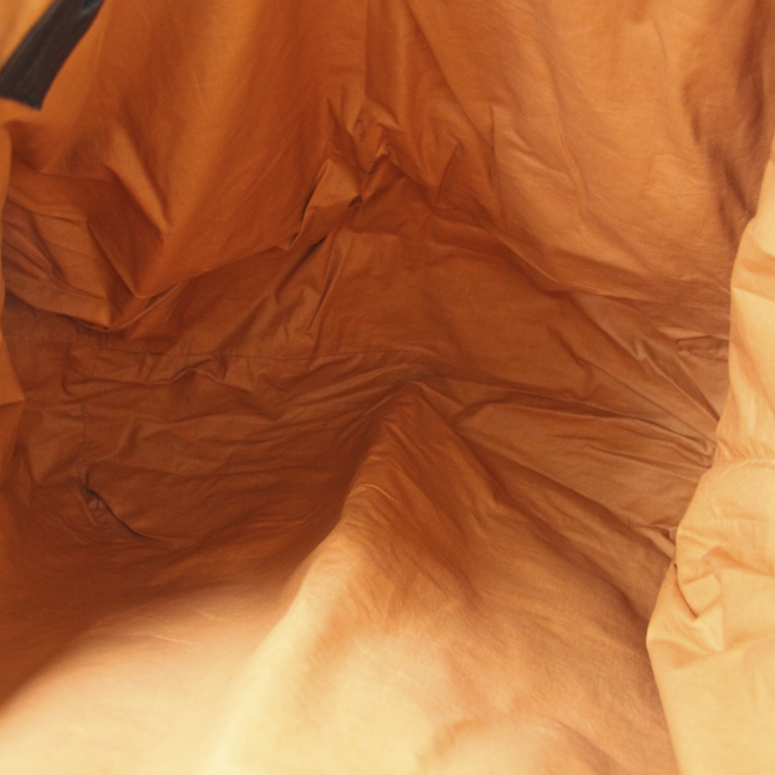 Bottega Veneta Travel bag in black leather - Detail D2