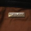 Bottega Veneta Travel bag in black leather - Detail D3 thumbnail