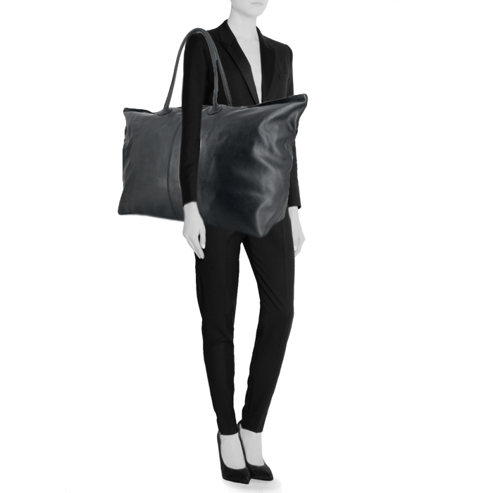 Bottega Veneta voyage en cuir noir  - Detail D1