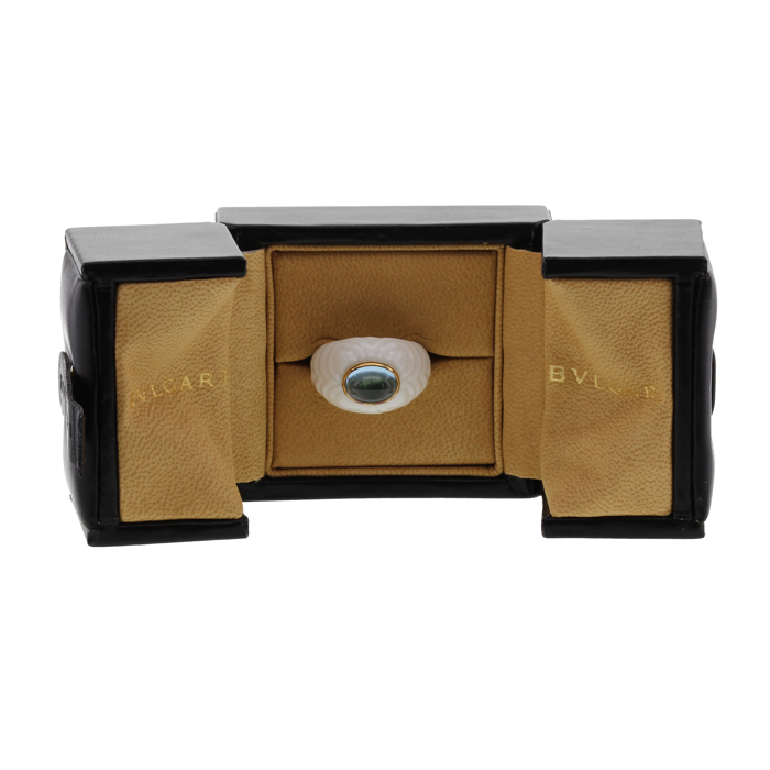 Bulgari bague Chandra en céramique blanche et topaze bleue - Detail D1
