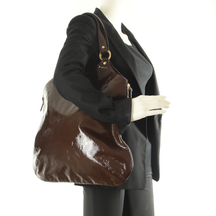 Yves Saint Laurent tribute in brown patent leather - Detail D1