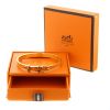 Bracelet Hermes en métal doré et cuir orange - Detail D1 thumbnail