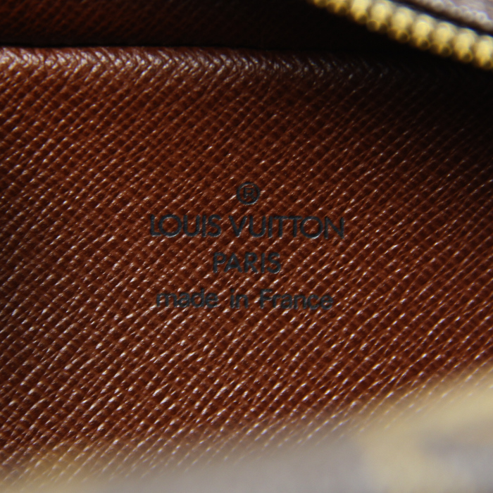 Bolso para llevar al hombro Cité modelo mediano en lona Monogram revestida y cuero natural - Detail D4