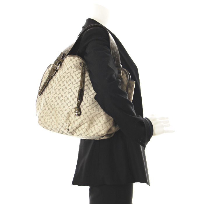 Celine Bittersweet en toile monogram beige et cuir vert - Detail D1