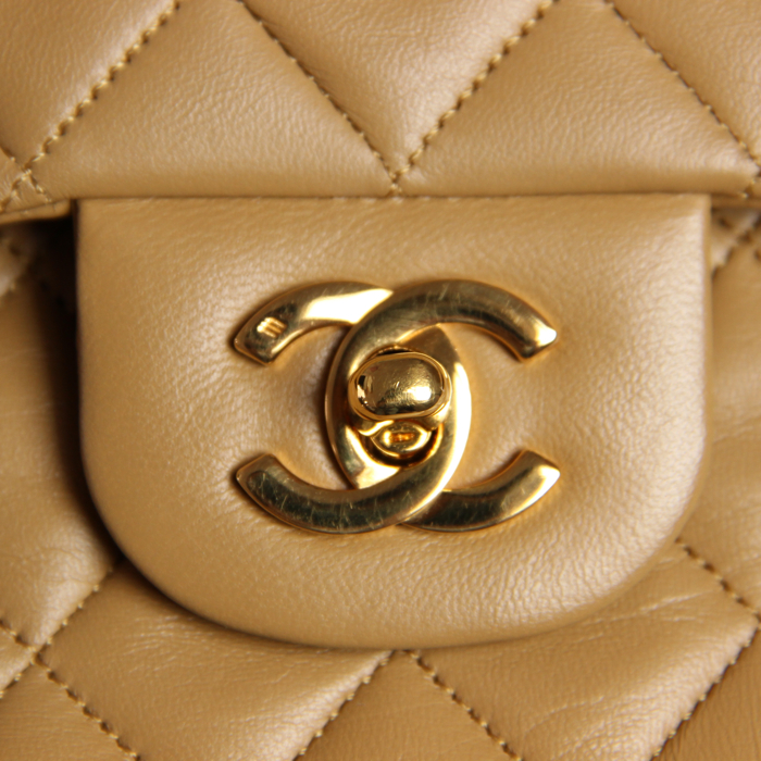 Chanel Timeless en cuir matelassé marron glacé - Detail D4