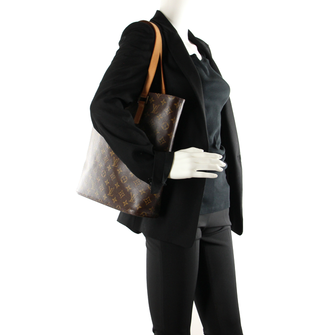 Louis Vuitton Luco en toile Monogram et cuir naturel - Detail D1