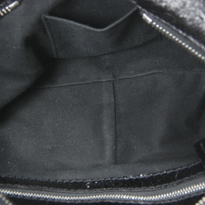 Paddington handbag in black patent leather - Detail D2