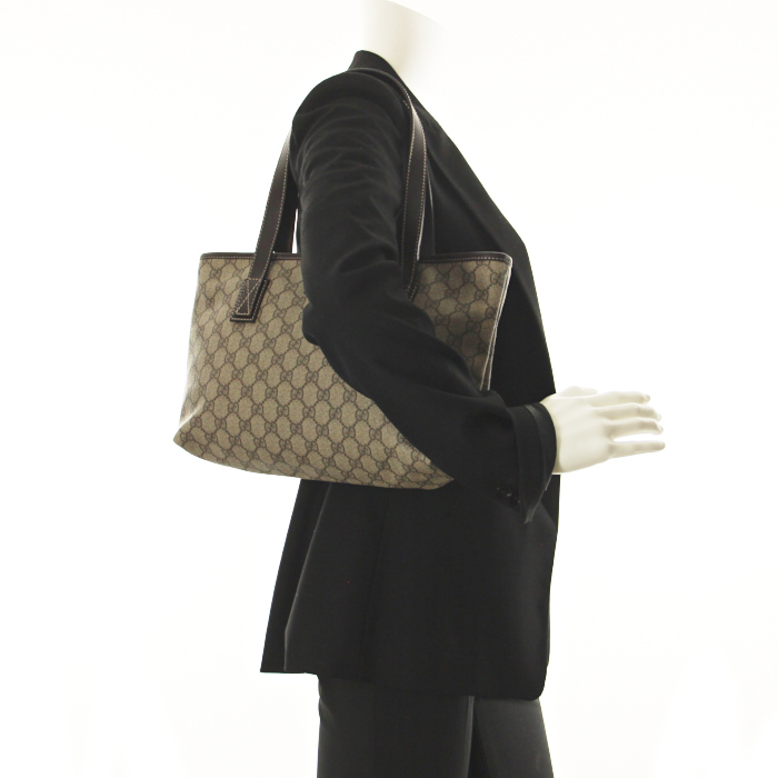 Gucci cabas en toile monogram beige et cuir marron - Detail D1