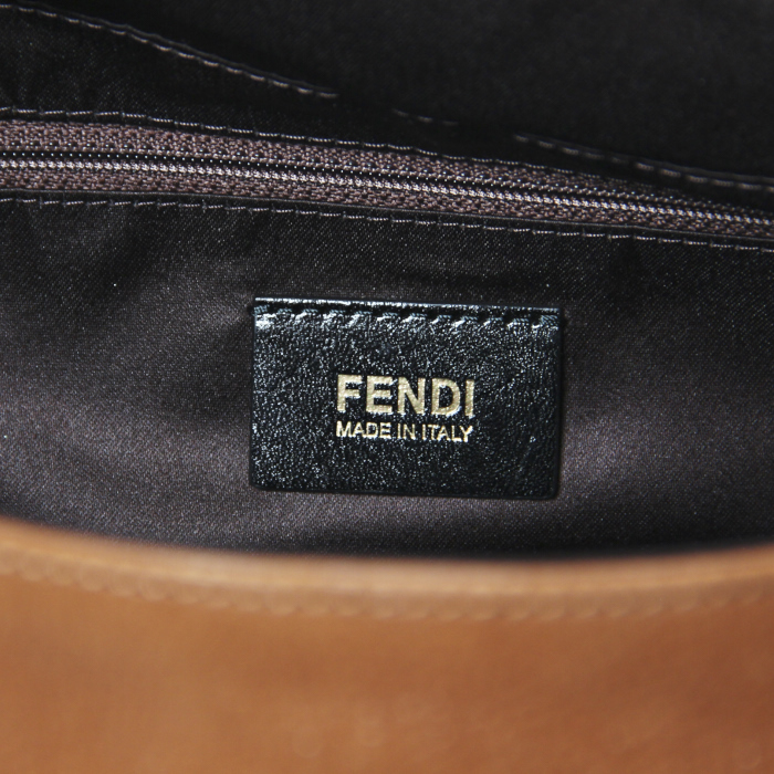 Fendi in brown leather - Detail D3