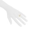 Cartier bague jonc en or jaune et diamant - Detail D1 thumbnail