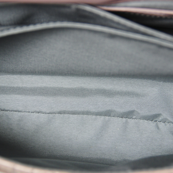 Bolso de mano Miss Dior en charol acolchado rosa - Detail D3