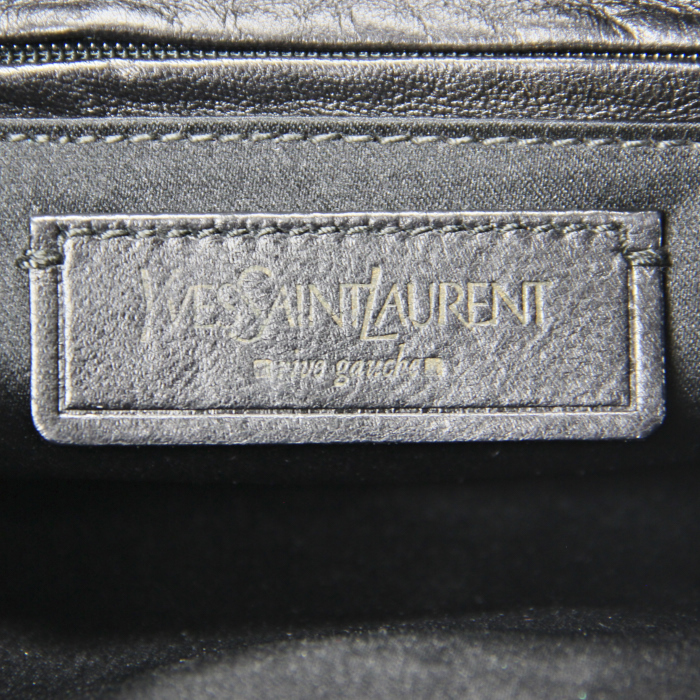 Yves Saint Laurent en cuir noir  - Detail D3