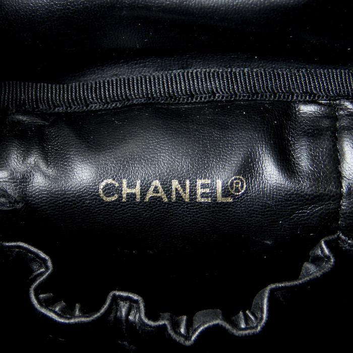 Chanel Vanity en cuir noir - Detail D2