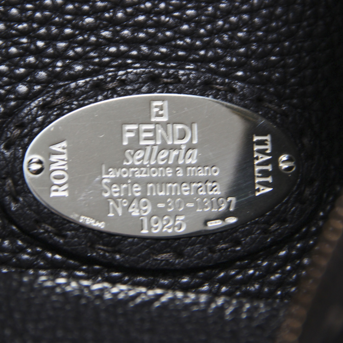 Sac besace Selleria en cuir marron - Detail D3