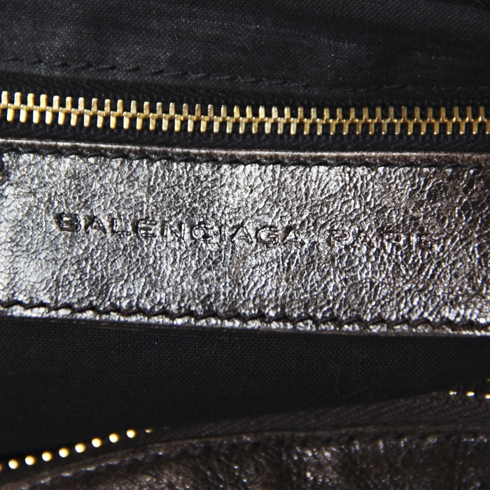 Balenciaga Classic Day en cuir marron - Detail D3