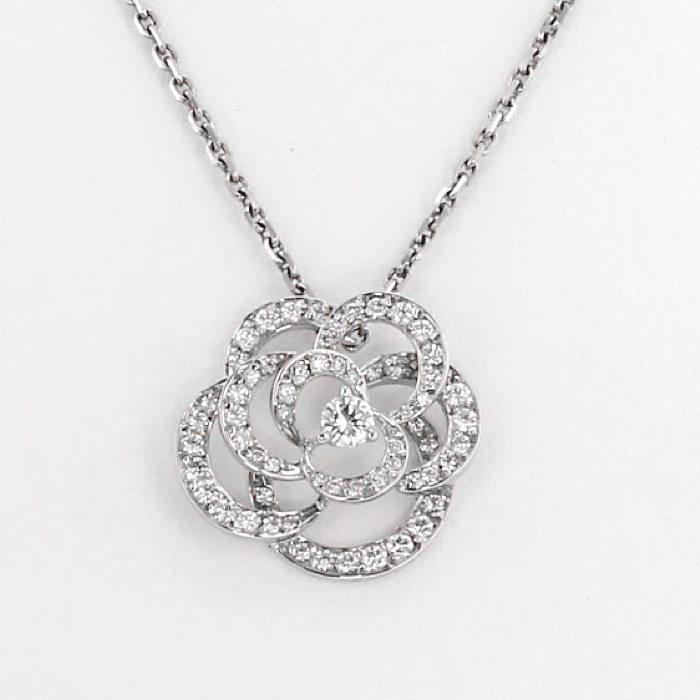 Chanel white gold and diamonds Camélia Fil pendant - Detail D2