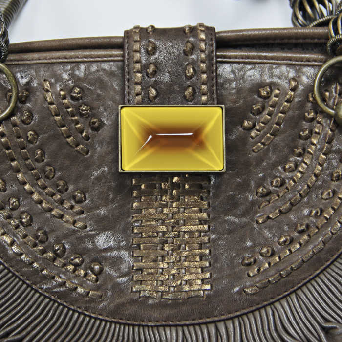 Dior Plissé handbag in brown leather - Detail D5