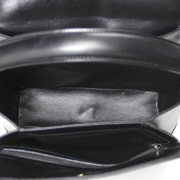 Bolso de mano Gucci Vintage en cuero box negro - Detail D3