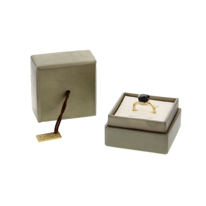 Pomellato sortija Nudo en oro amarillo y granate - Detail D1