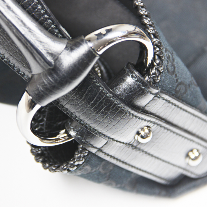 Gucci Mors en lona monogram y cuero negro - Detail D4