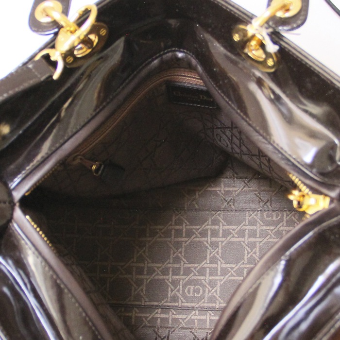 Christian Dior Lady Dior large model in leopard foal and brown patent leather - Detail D3