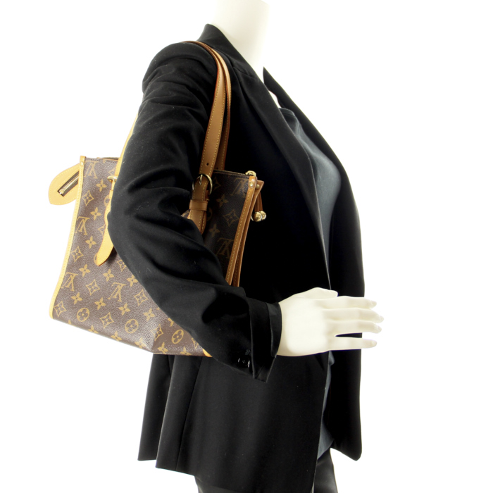 Louis Vuitton Popincourt in monogram canvas and natural leather - Detail D1