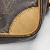 Louis Vuitton Trocadero in monogram canvas and natural leather - Detail D3 thumbnail