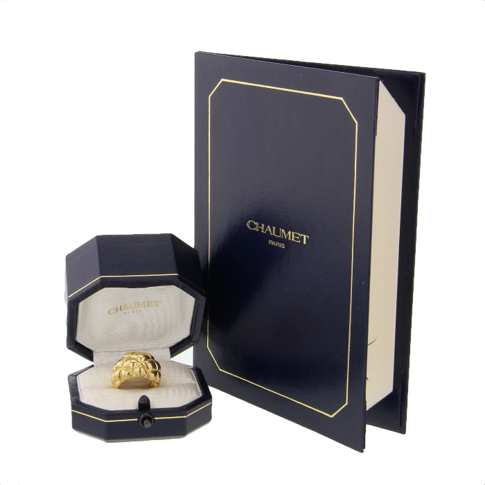 Chaumet bague capitonnée en or jaune - Detail D1