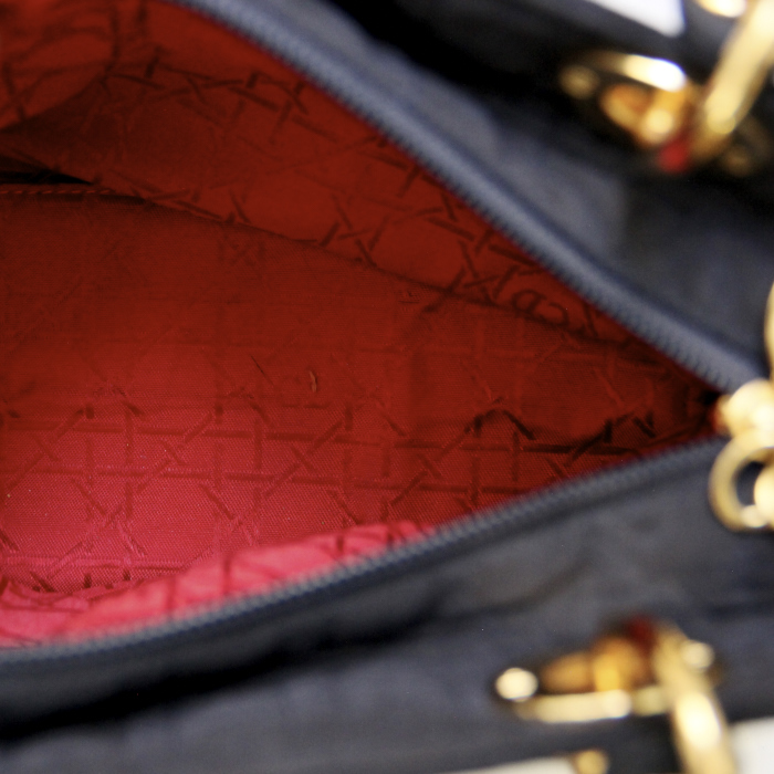 Christian Dior sac Lady Dior moyen modèle en toile cannage bleue  - Detail D2