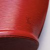 Louis Vuitton Saint Jacques grand modèle en cuir épi rouge - Detail D4 thumbnail