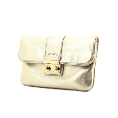 Pochette in pelle dorata