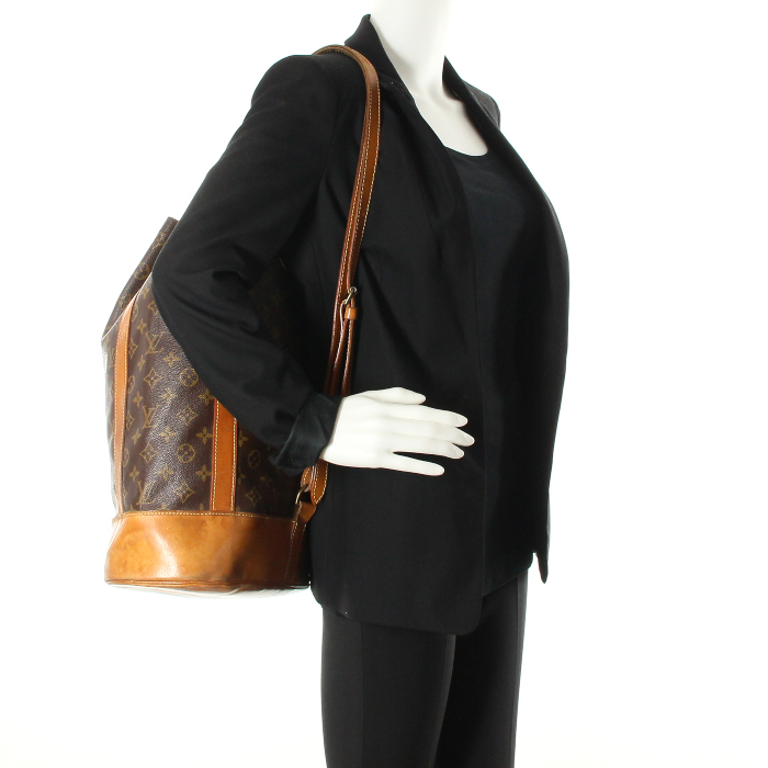 Louis Vuitton Marin in monogram canvas and natural leather - Detail D1