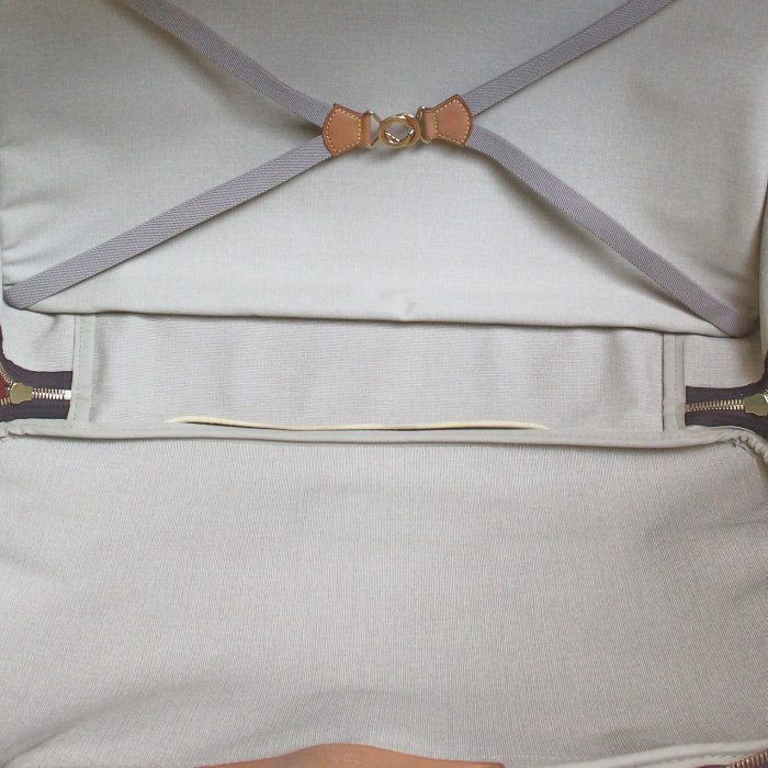 Borsa da viaggio Louis Vuitton Alize in tela monogram e pelle naturale - Detail D4