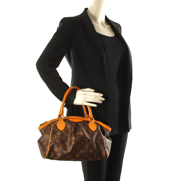 Louis Vuitton Tivoli small model in monogram canvas and natural leather - Detail D2