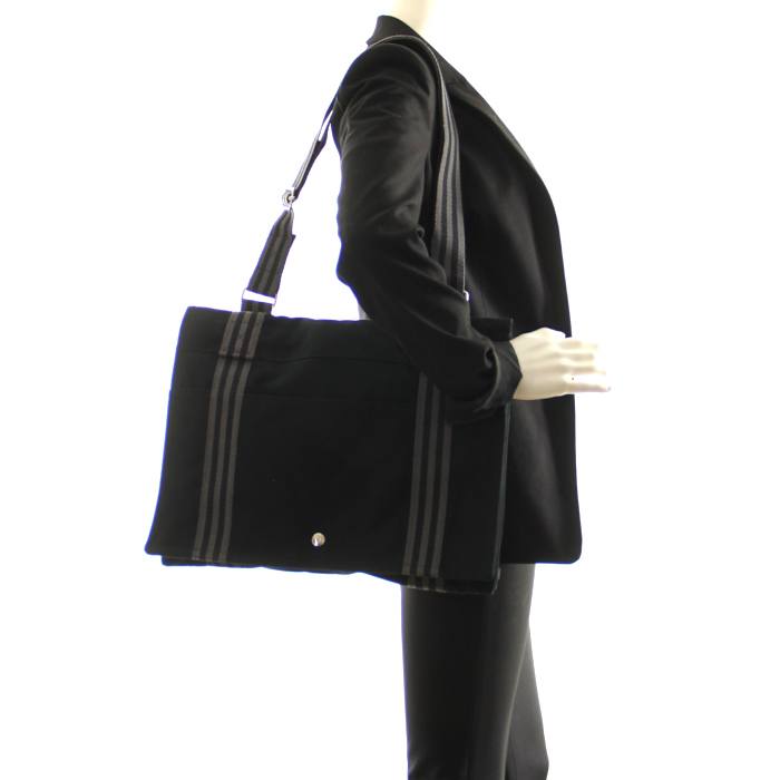 Hermes Toto bag in black canvas - Detail D1