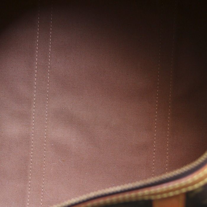 Louis Vuitton Keepall 55 cm in monogram canvas and natural leather - Detail D2
