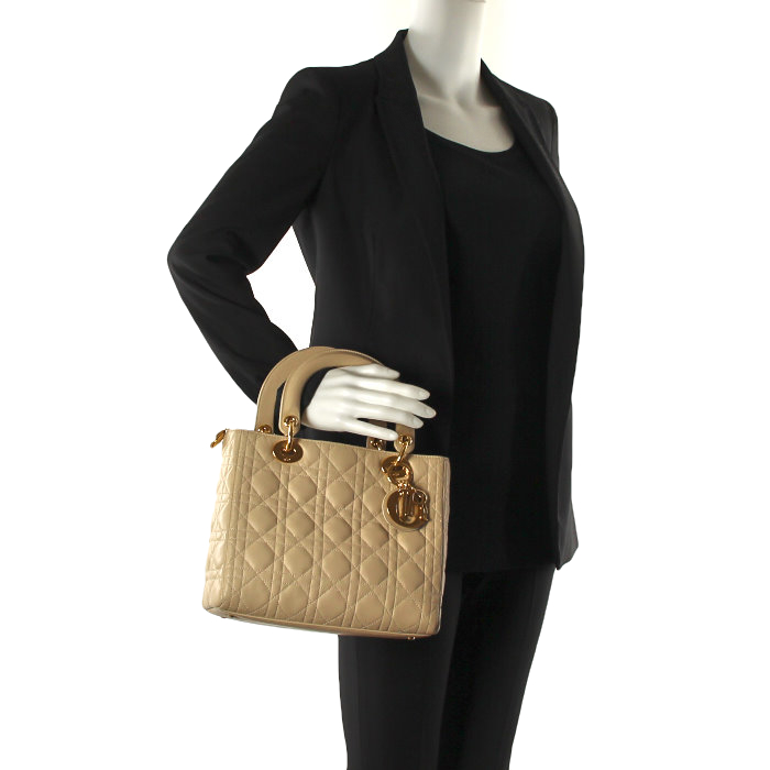 Christian Dior Lady Dior moyen modèle en cuir cannage beige - Detail D2