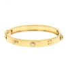Bracciale rigido apribile Chanel 3 symboles in oro giallo - 00pp thumbnail