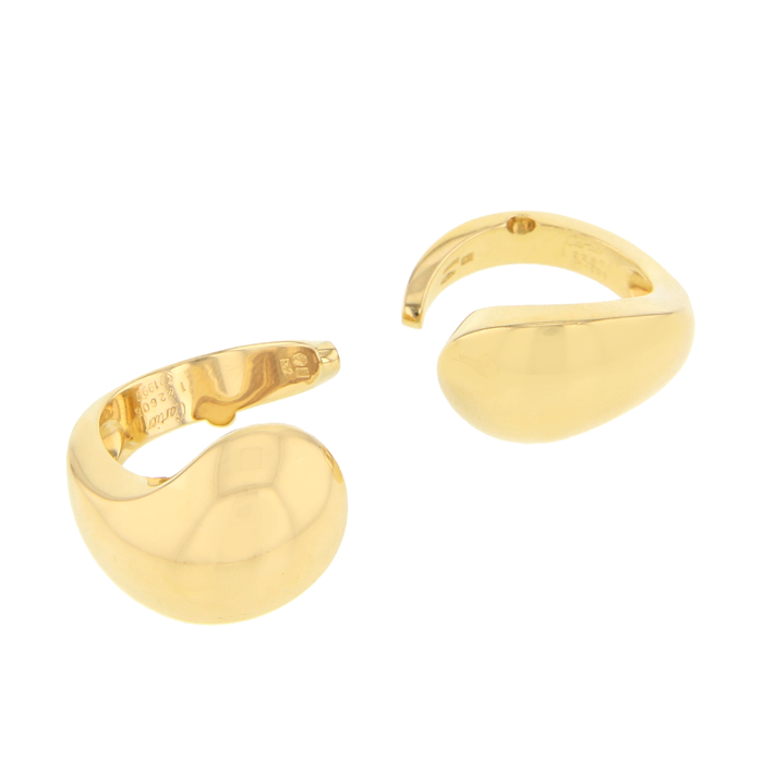 Par de sortijas simétrico abombado Cartier Ying Yang en oro amarillo - Detail D1