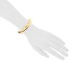Cartier wristlet Trinity large model interwoven rings in pink gold, yellow gold and white gold - Detail D1 thumbnail